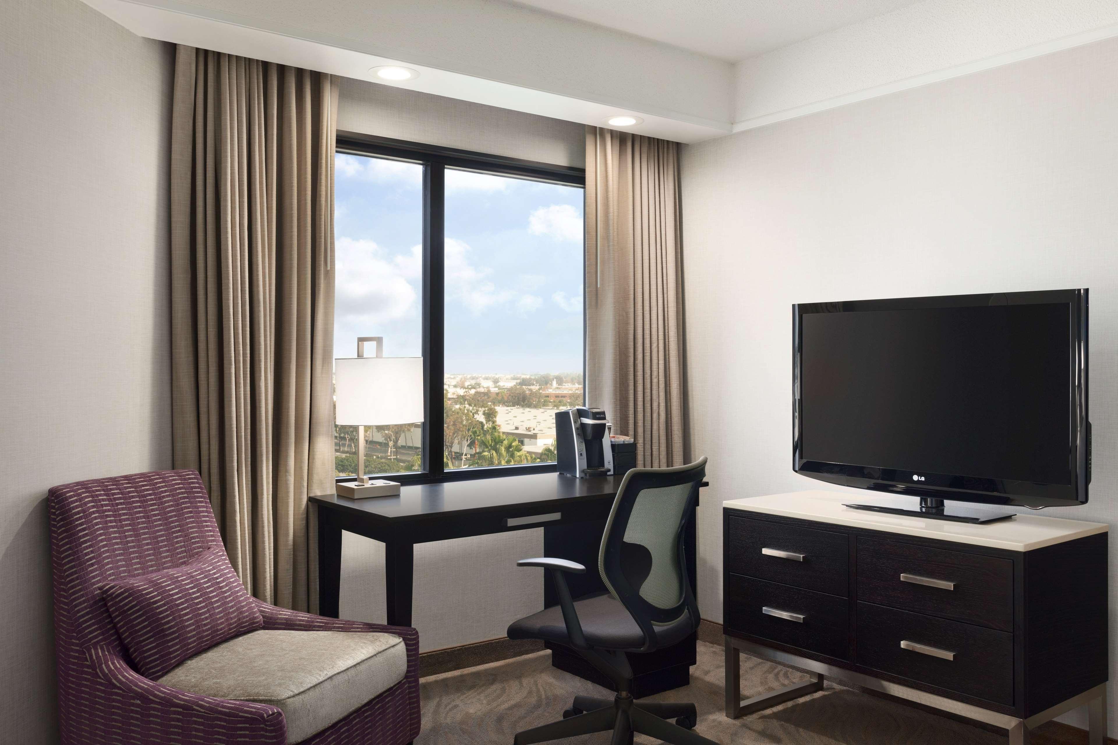 เอมบาสซี สวีท เออร์วิน ออเรนจ์ เคาน์ตี้ แอร์พอร์ต Hotel เออร์ไวน์ ภายนอก รูปภาพ