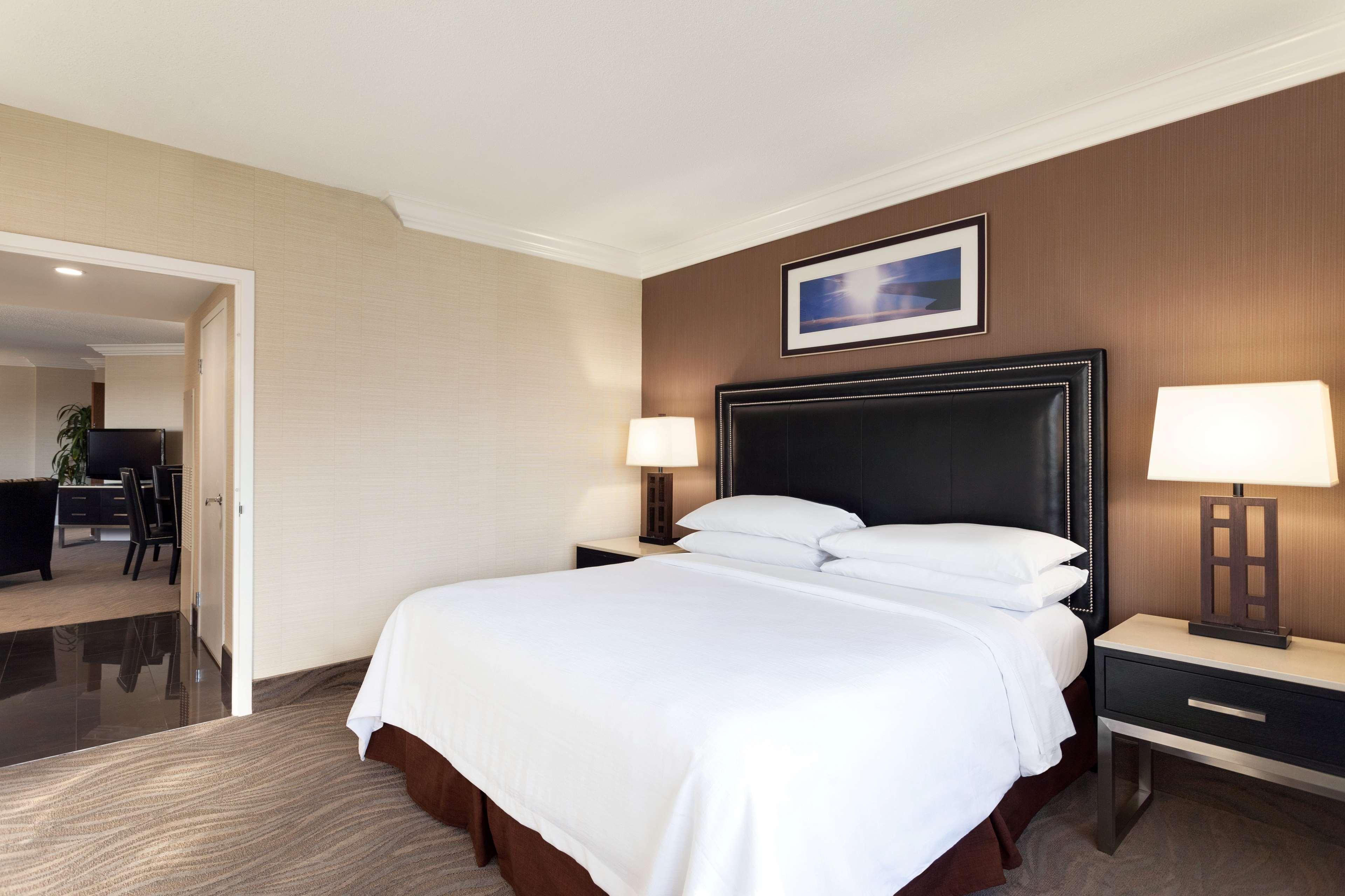 เอมบาสซี สวีท เออร์วิน ออเรนจ์ เคาน์ตี้ แอร์พอร์ต Hotel เออร์ไวน์ ภายนอก รูปภาพ
